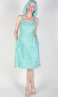 Bee Martin Dress - Tendril Traces