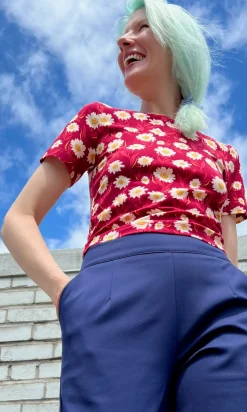 Beetlehead Tee - Happy Daisy