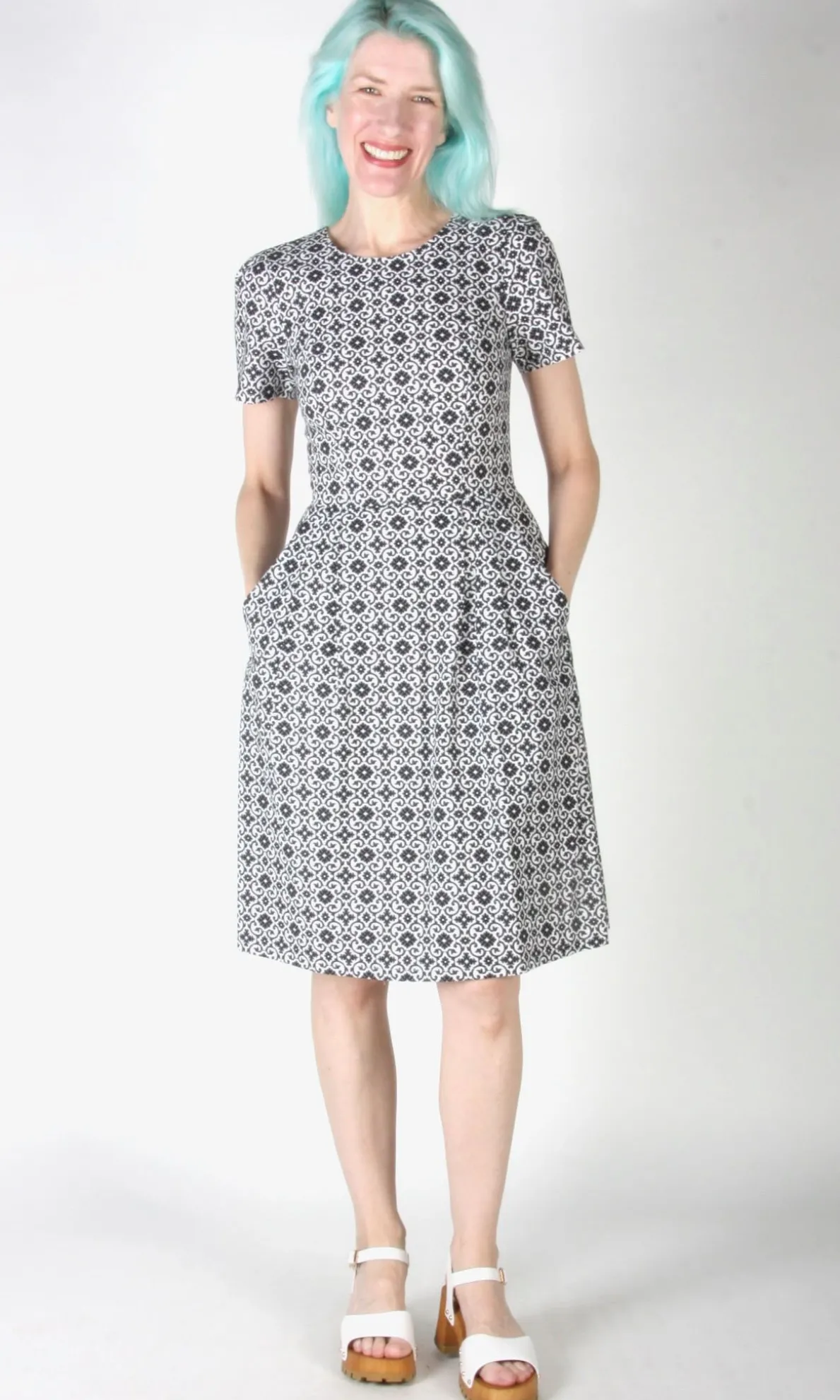 Buttonquail Dress - Quatrefoil