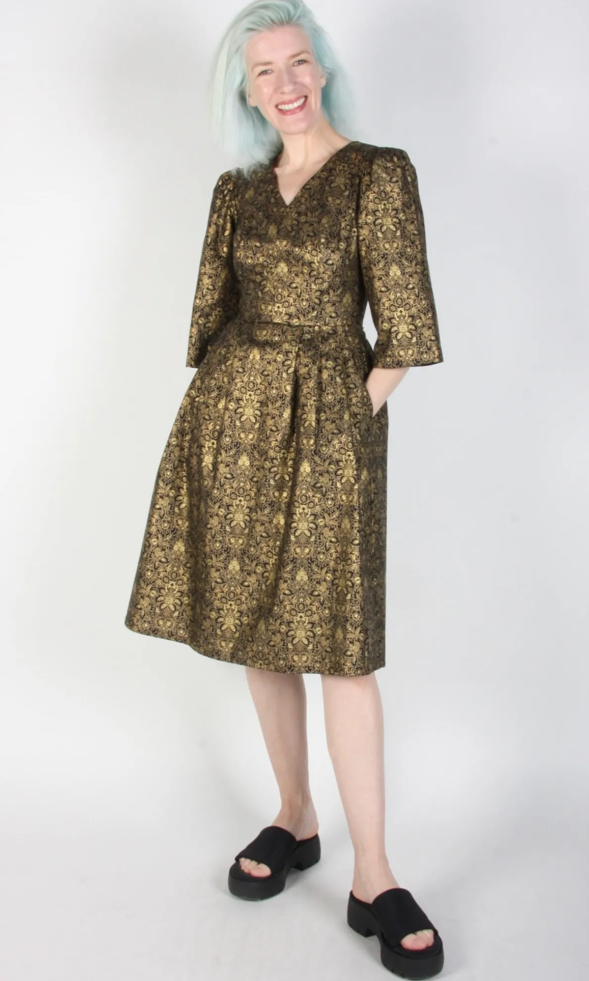 Chestnut Bunting Dress - Gravure