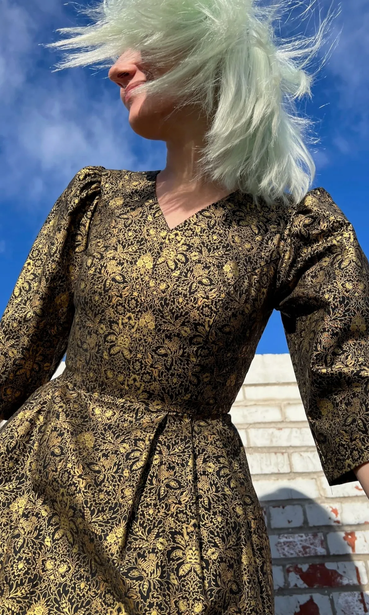 Chestnut Bunting Dress - Gravure