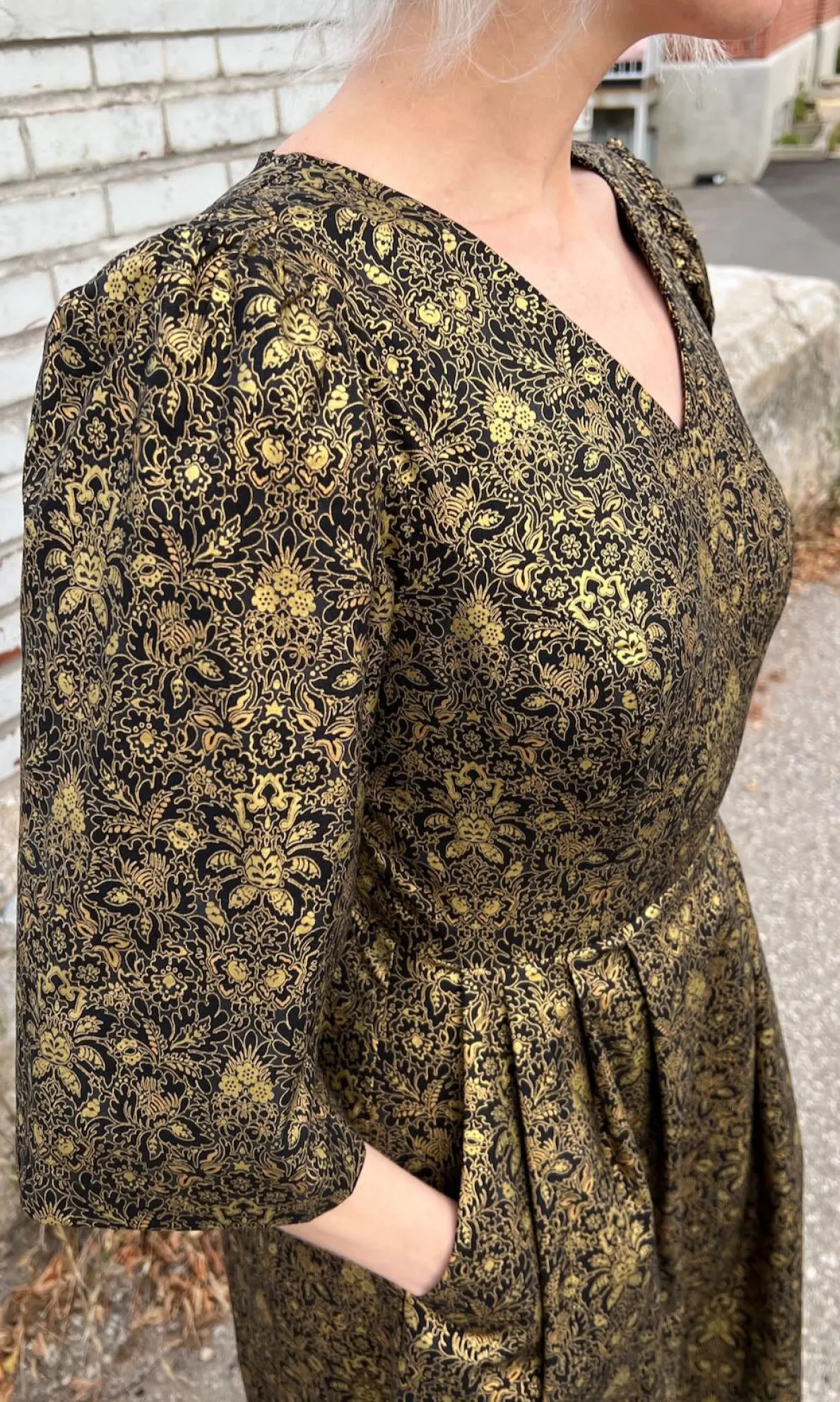Chestnut Bunting Dress - Gravure