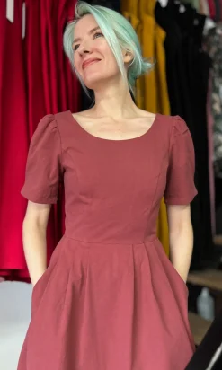 Crag Martin Dress - Rosewood