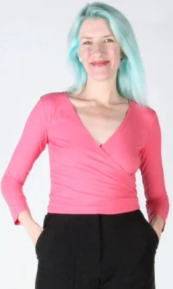 Crescentchest Top - Bazooka Pink