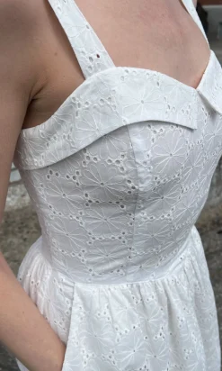 Diablotin Dress - White