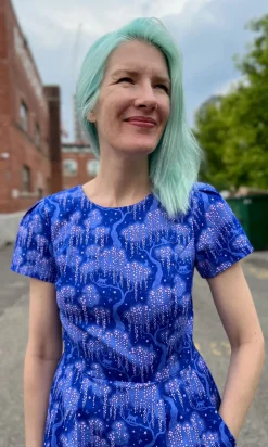 Engoulevent Dress - Cat Dreams
