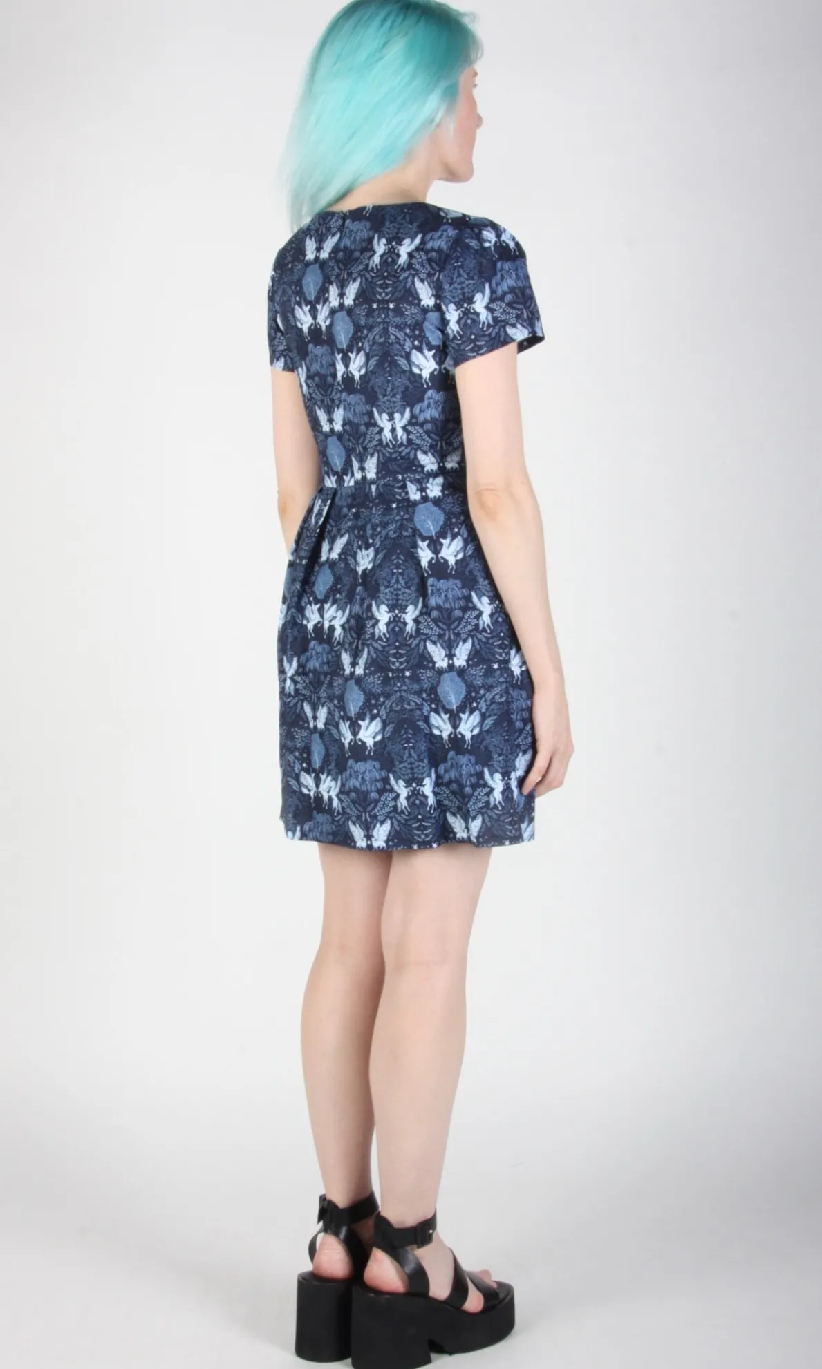 Engoulevent Dress - Night Pegasus