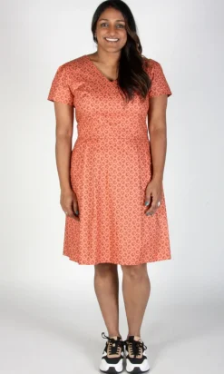 Fruit Dove Dress - Berry Sheaf
