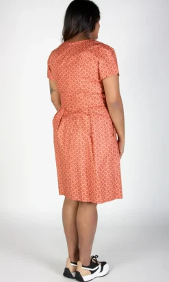 Fruit Dove Dress - Berry Sheaf