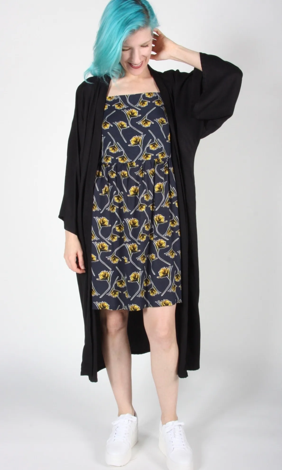 Mountaingem Dress - Navy Zinnia