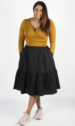 Petronia Skirt - Black