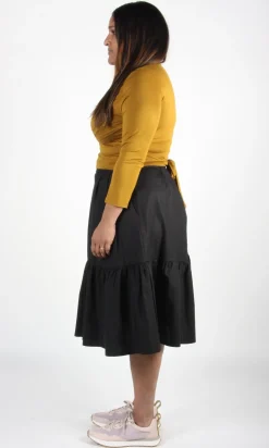Petronia Skirt - Black