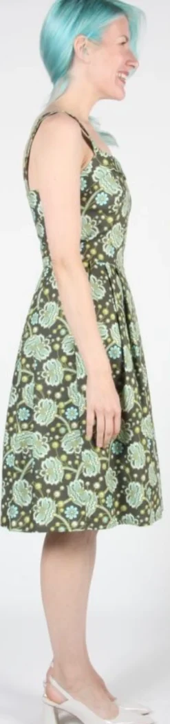 RN755 - 12 - Courlis Dress - Lightning Bugs