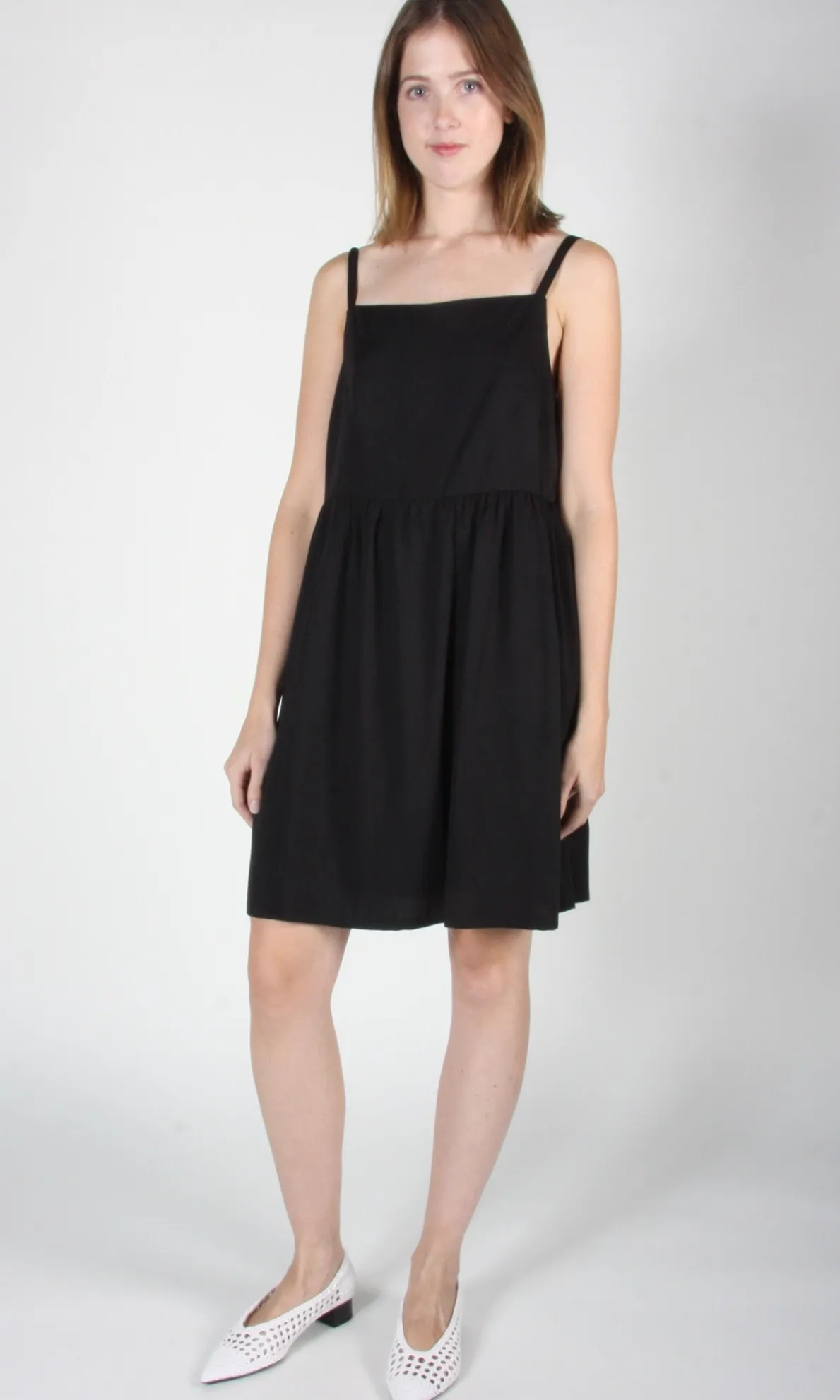 RN682 - 4 - Mountaingem Dress - Black