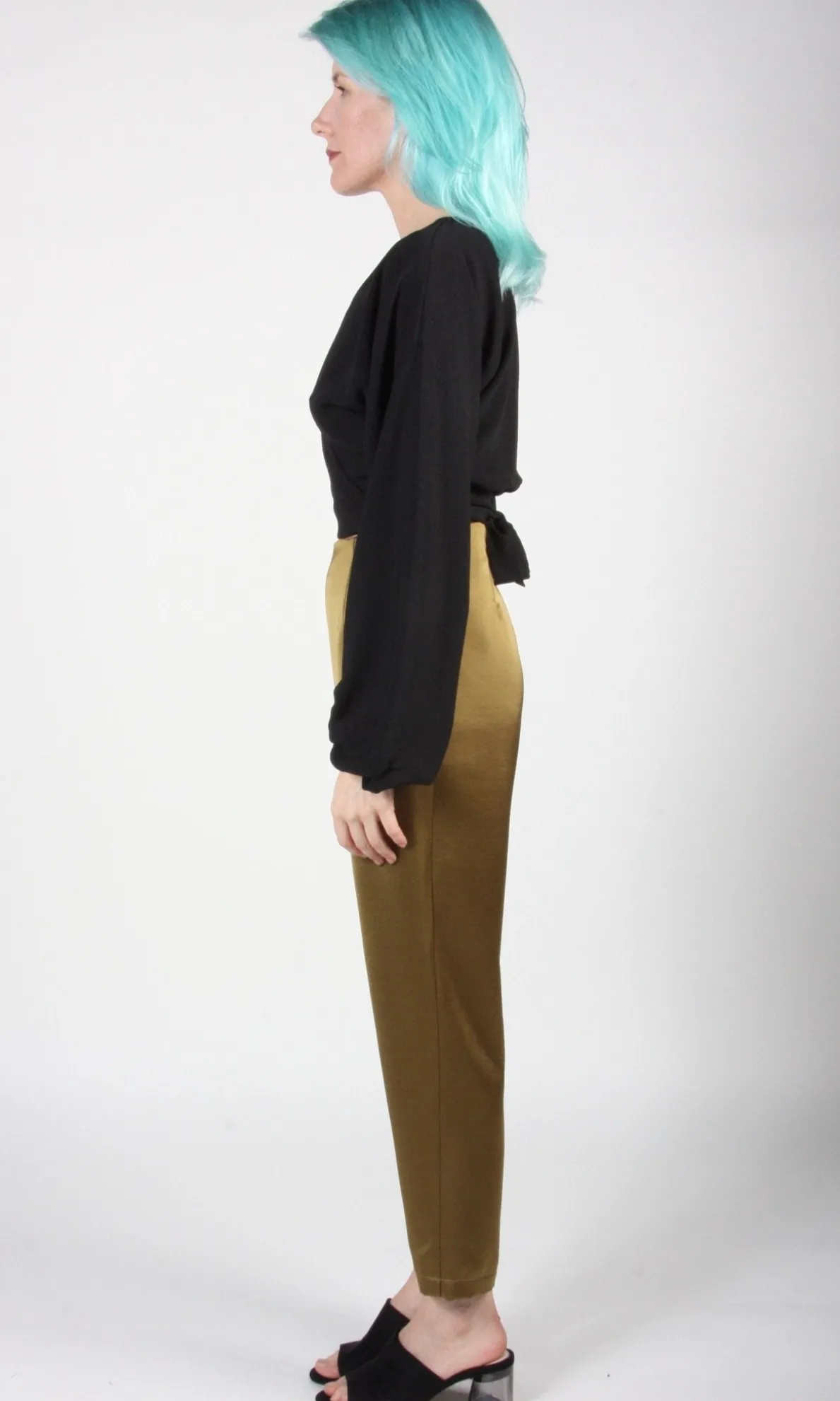 RN327 - 16 - Parakeet Pant - Golden Olive