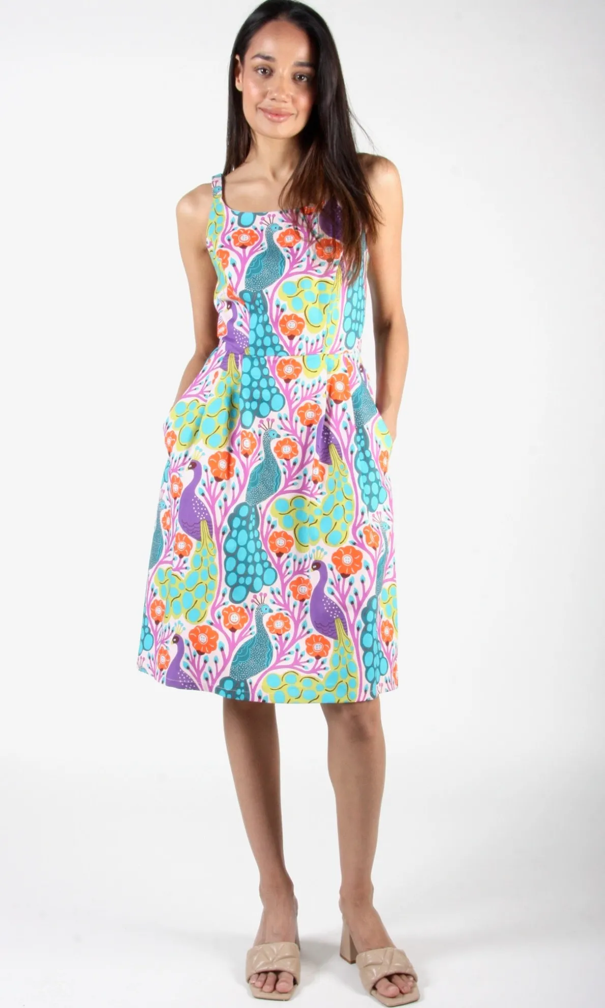 RN589 - 2 - Reedbird Dress - Peacocks