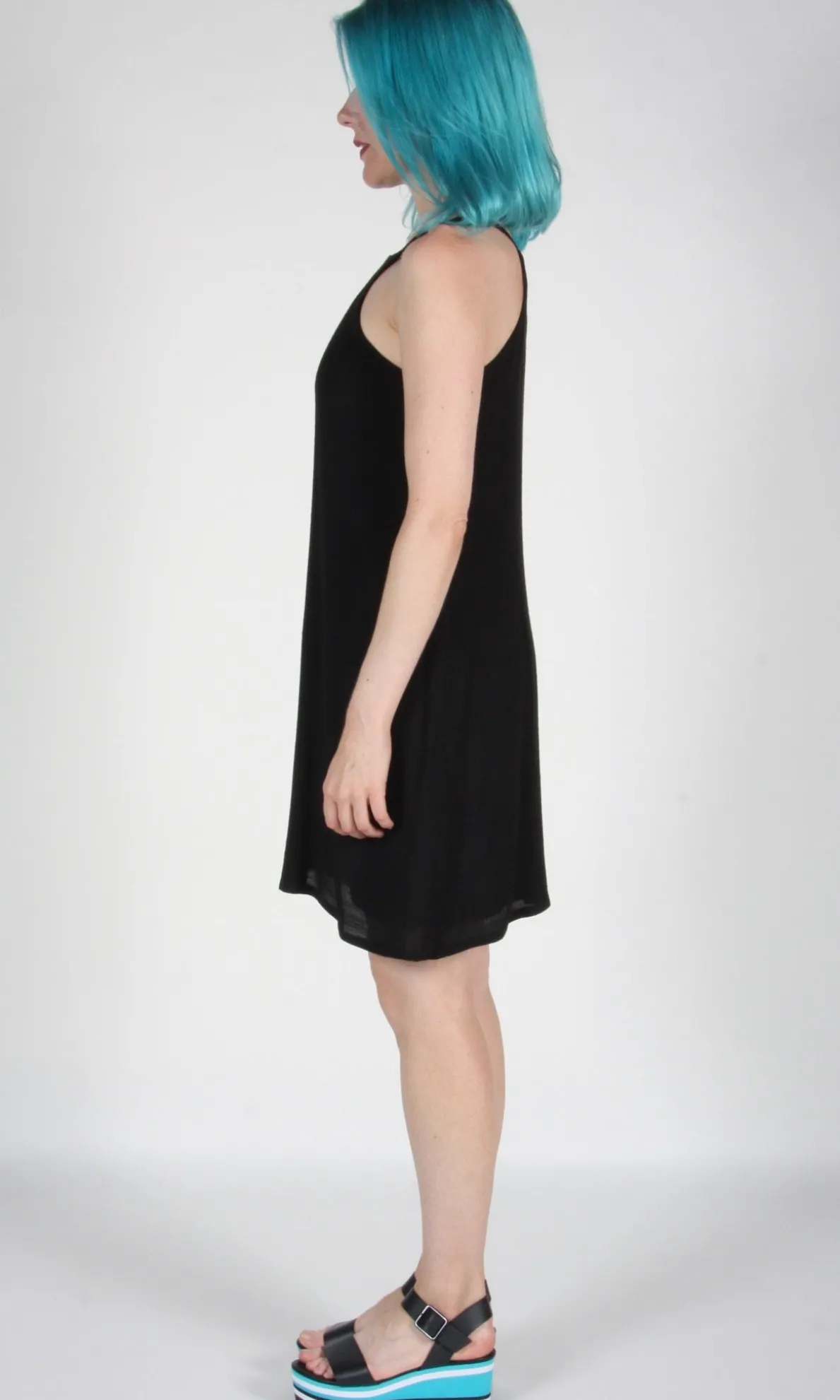 RN676 - 4 - Sicklebill Dress - Black