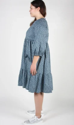 RN890 - XL - Ortolan Dress - Steel Blue Vines