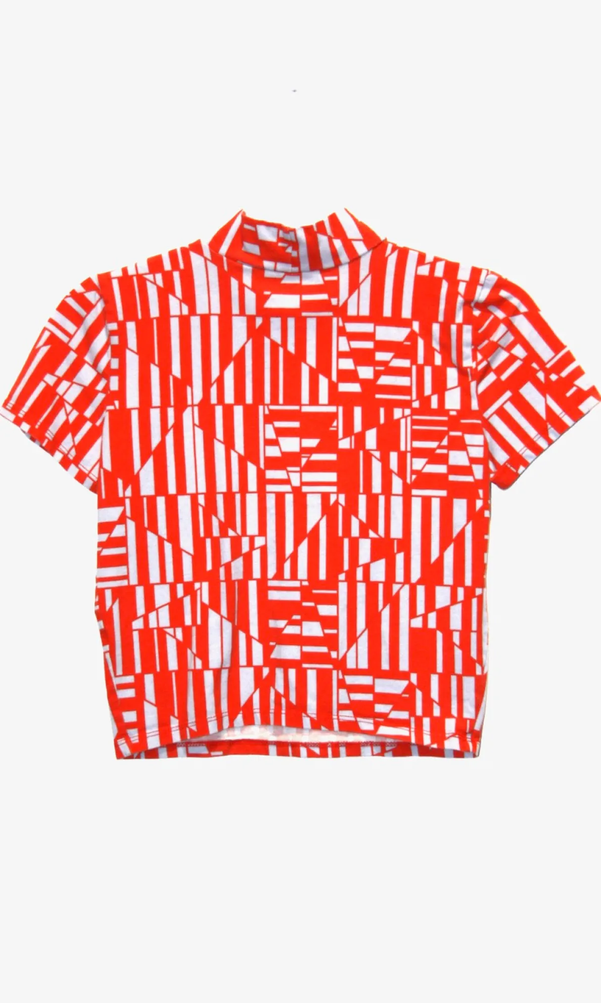 RN782- S - Shama Top - Red/Sky Shards