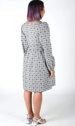 Tailorbird Dress - Quatrefoil
