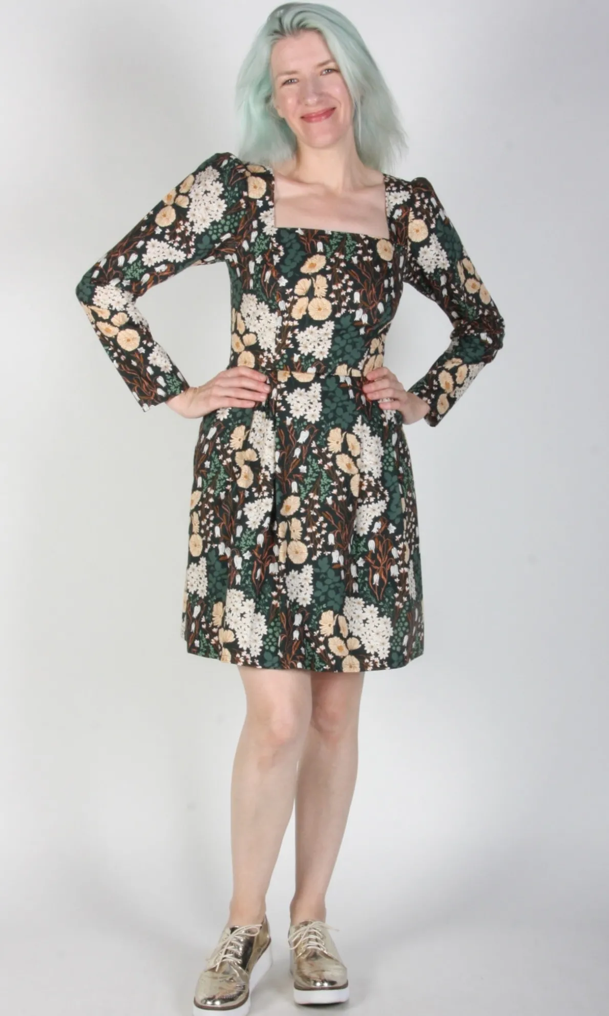 Twixt-Hell-and-the-White-Oak Dress - Bellflower