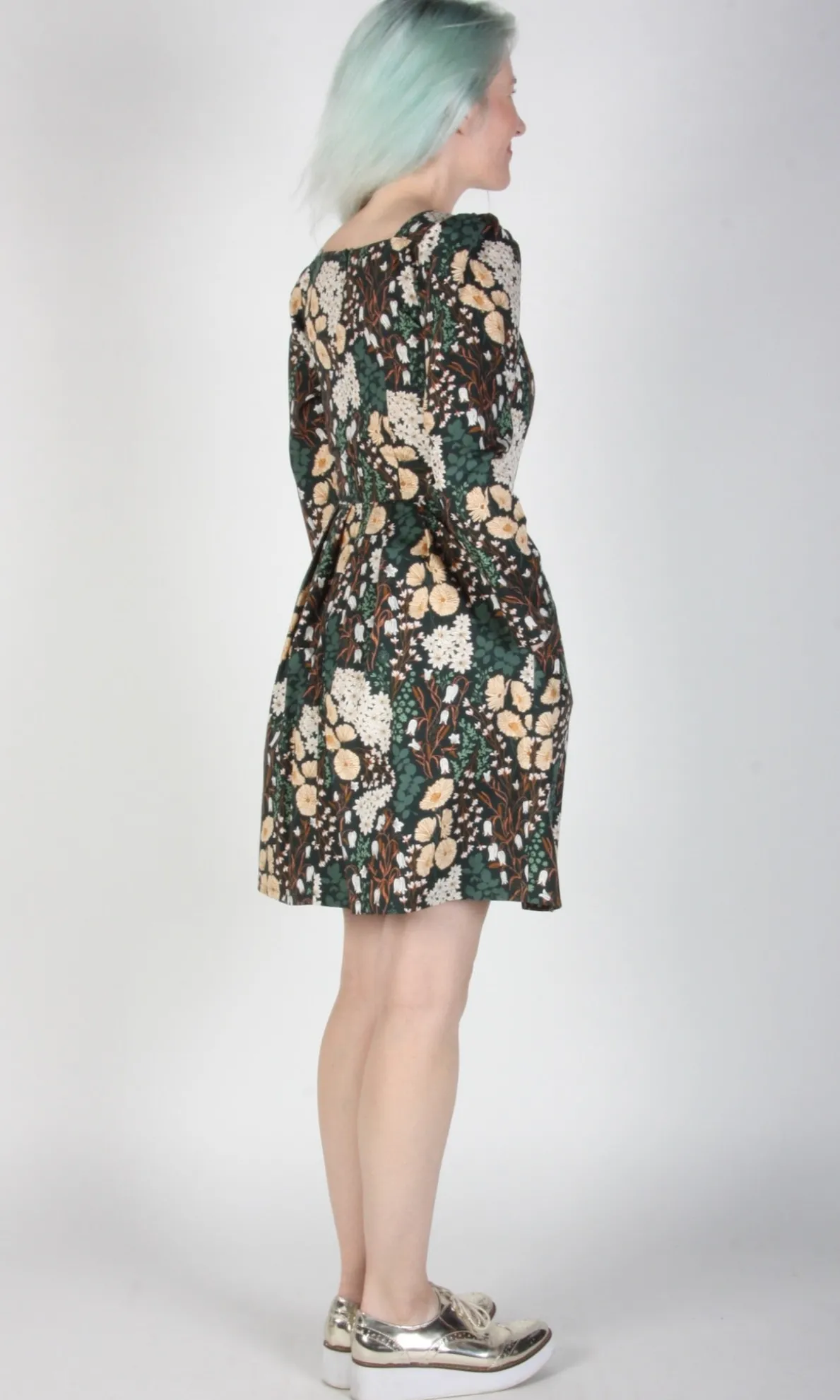 Twixt-Hell-and-the-White-Oak Dress - Bellflower