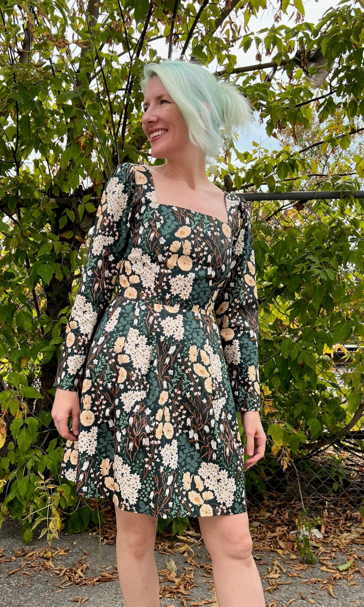 Twixt-Hell-and-the-White-Oak Dress - Bellflower