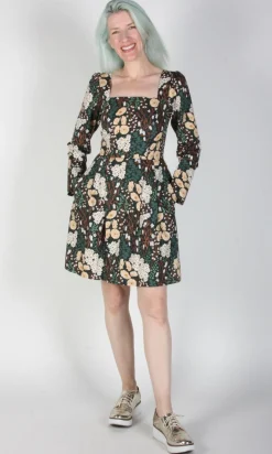 Twixt-Hell-and-the-White-Oak Dress - Bellflower