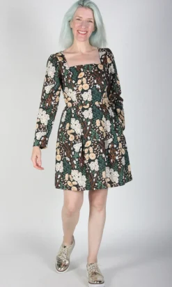Twixt-Hell-and-the-White-Oak Dress - Bellflower