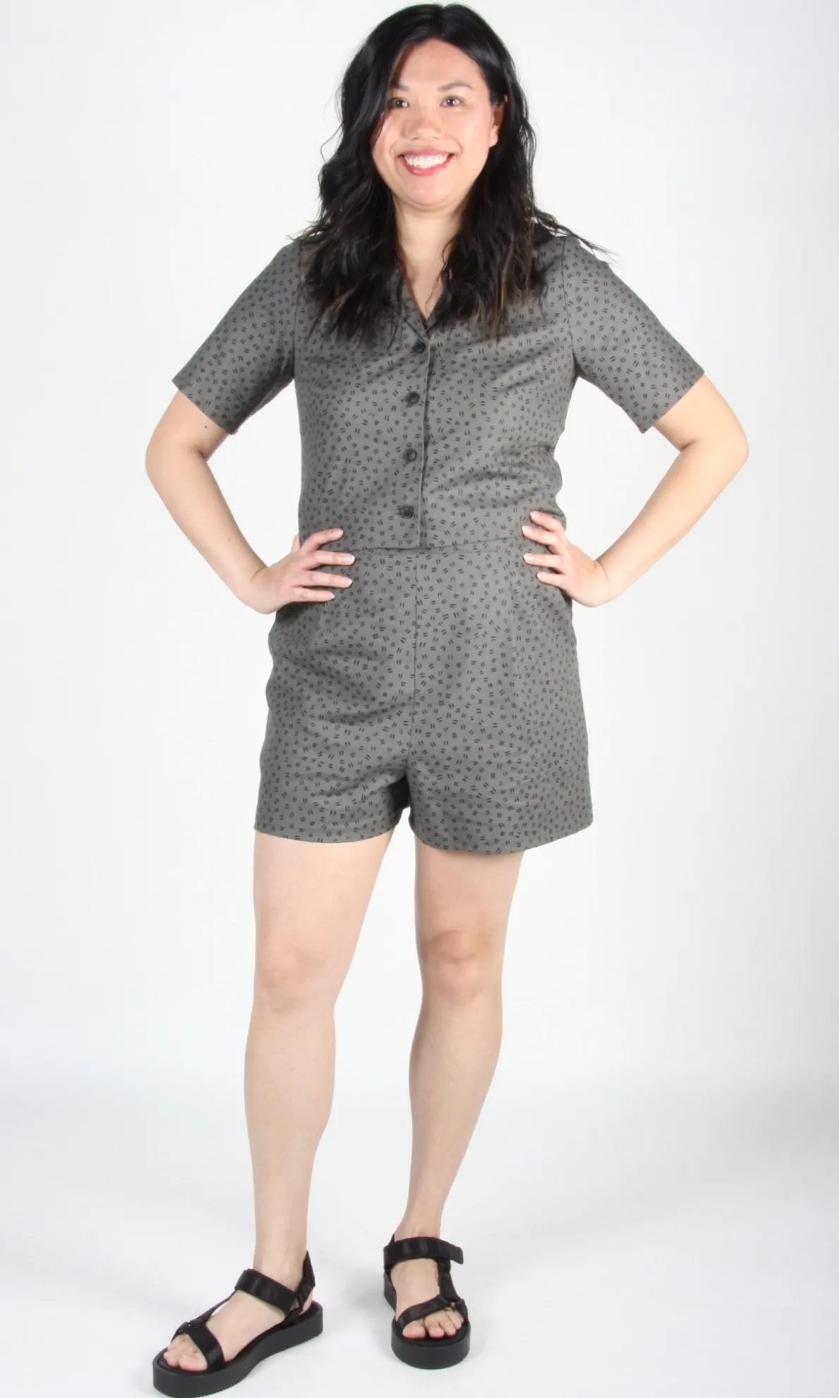 Umbrellabird Short - Grey Hatch
