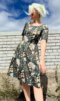 Winter Chippy Dress - Bellflower