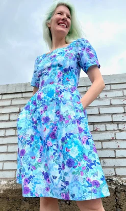 Winter Chippy Dress - Have a Nice Day!