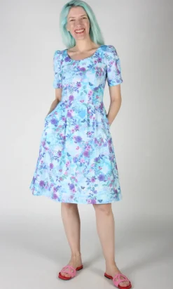 Winter Chippy Dress - Have a Nice Day!