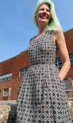 Wood Snipe Dress - Quatrefoil