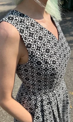 Wood Snipe Dress - Quatrefoil