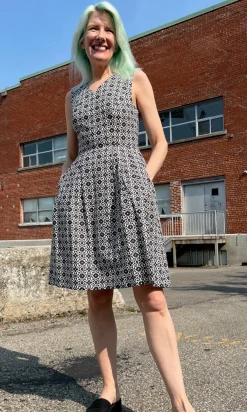 Wood Snipe Dress - Quatrefoil